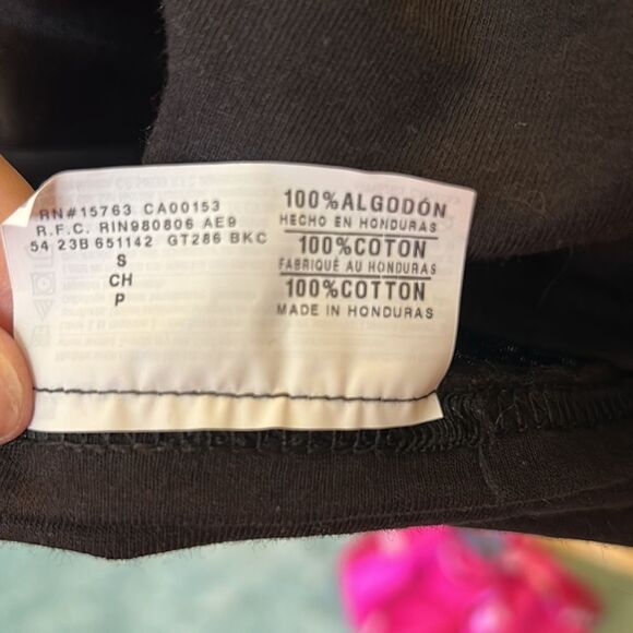 Mens Pittsburgh Penguins long sleeve logo black and gold Shirt size small - Picture 7 of 7